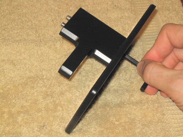 Check to see if key seats into screw socket